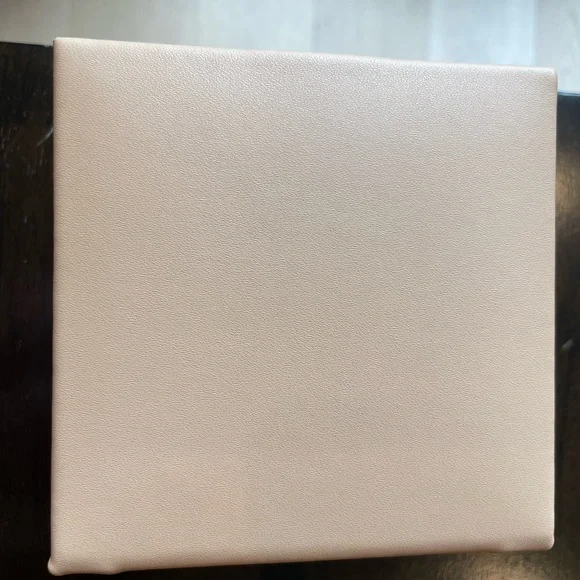 Mejuri Small Jewelry Box Beige - Picture 8 of 9